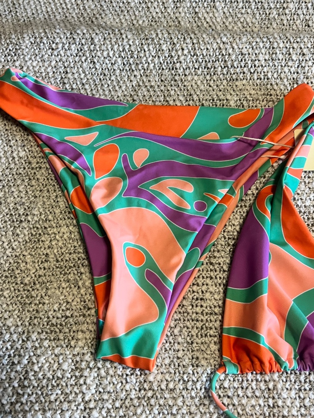 Bikini Set - Picture 3 of 4